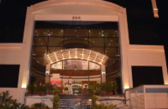 Hotel Friends Regency Hotel di 