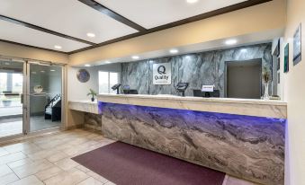 Quality Inn Newton at I-80