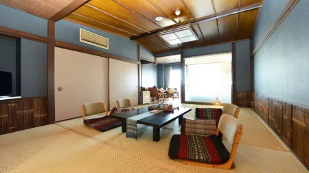 Yumemiduki Nipponia Hotel