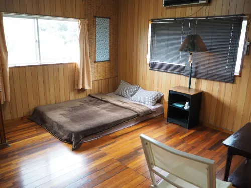 Okinawa Hostel Yanbaru Fukuro Hotels in Nago