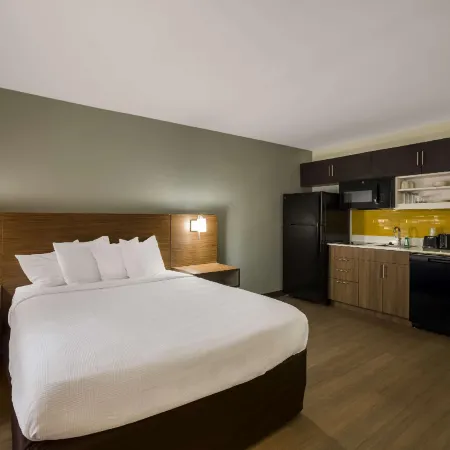 MainStay Suites Savannah Midtown