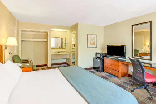 Travelodge by Wyndham Silver Spring Hotels in Silver Spring