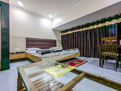 Hotel Shivneri