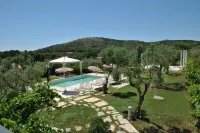 Casa del Cavaliere con terrazza e piscina condivisa