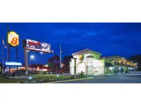 Super 8 by Wyndham Ormond Beach Hotels in Ormond-by-the-Sea