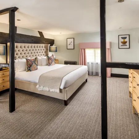 voco LYTHE HILL HOTEL & SPA by IHG Hotels in Godalming