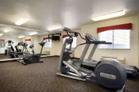 Baymont by Wyndham Rawlins - Gym