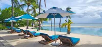 Maradiva Villas Resort and Spa - Pool