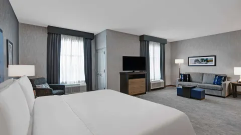 Homewood Suites by Hilton Edison Woodbridge in Edison