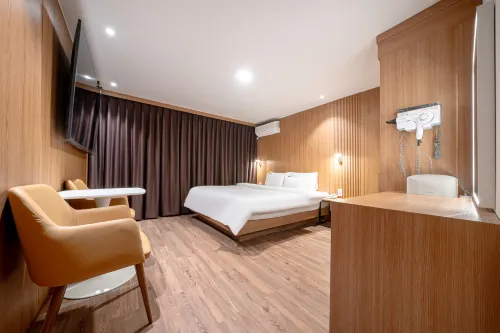 Jeonju Junghwasandong Towsome Stay