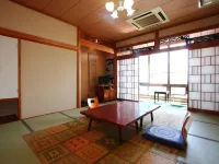 Hirahama Villa JR肥前大浦站附近的飯店