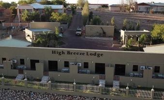 High Breeze Lodge