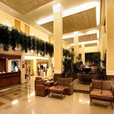 Avanti Hotel