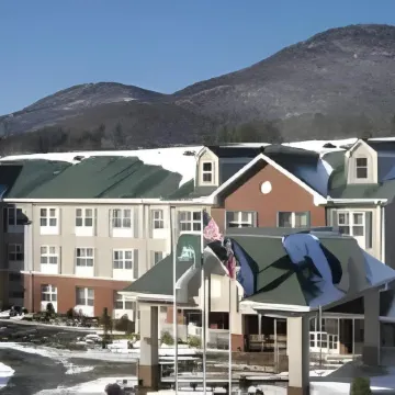 Country Inn & Suites by Radisson, Boone, NC