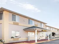 Super 8 by Wyndham Ionia MI Hotels in Ionia