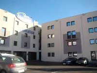 The Originals City, Hôtel Clermont-Ferrand Sud Aubière Отели рядом с достопримечательностью «Physic Measures IUT Clermont Auvergne University»