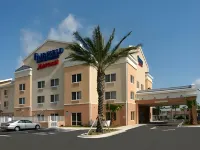 Fairfield Inn & Suites Jacksonville Beach Hotels near Urban Golf