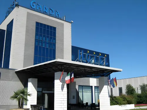 Garda Hotel Hôtels à : Montichiari