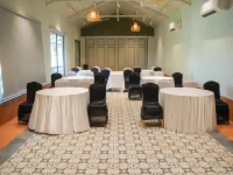 Indie Stays Goa Hotels in Candolim