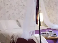 Al 68 di Piazza Cavour Hoteles en Rione Sanità