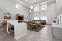 La Quinta Inn & Suites by Wyndham Ft. Pierce - petit déjeuner