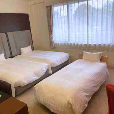 Saijo Hakuwa Hotel Rooms