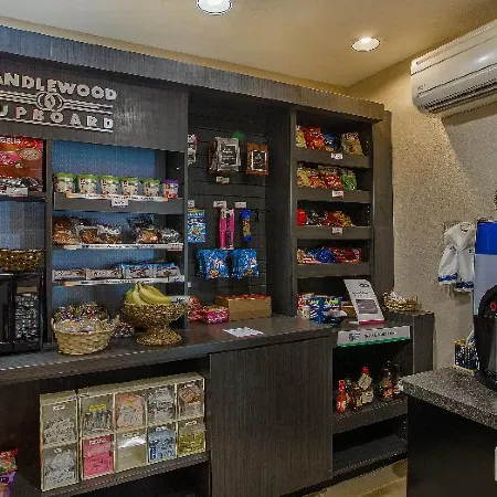 Candlewood Suites LOUISVILLE AIRPORT by IHG