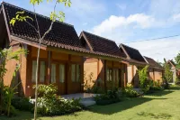 Ijen Estate Resort and Villa - parking