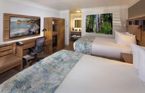 Best Western Plus Humboldt Bay Inn