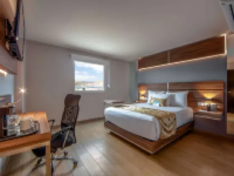 提華納舒眠酒店 蒂華納酒店