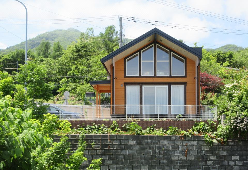 더 크레스트뷰 로지 이미지