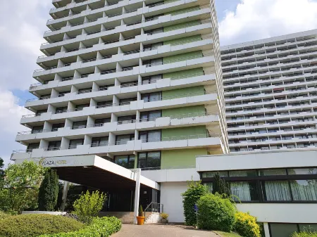 Plaza Hotel Gelsenkirchen Отели рядом с достопримечательностью «Kongressaal Jehovas Zeugen»