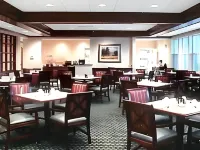 米德爾伯裡萬怡飯店 - 早餐