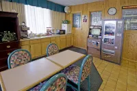 Super Inn & Suites by OYO Milledgeville Hotels in Milledgeville