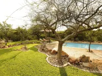 Etosha Village - Kolam Renang
