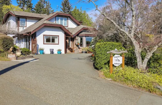 勞雷爾小屋酒店
