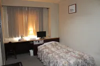 Business Hotel Shironeya Hotels in Mitsuke