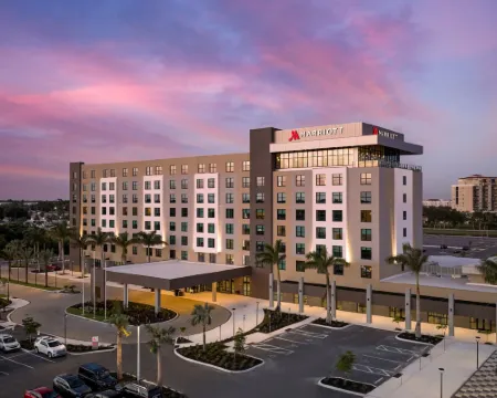 Palmetto Marriott Resort & Spa Hoteles en Palmetto