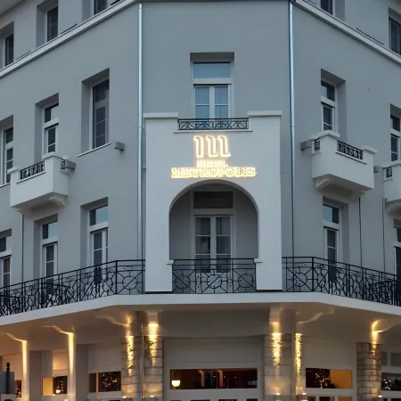 Hotel Metropolis