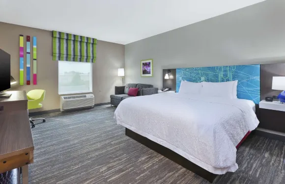 錫代利亞歡朋酒店