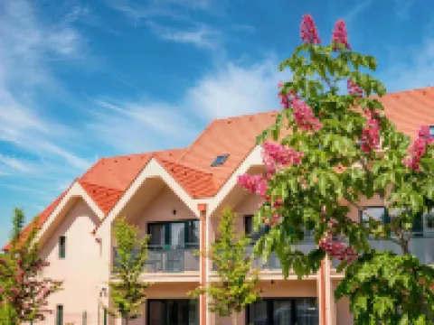 Kistücsök Food & Room Hotels in Balatonföldvári