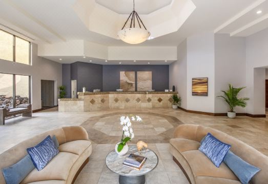 크라운 플라자 객실 내부