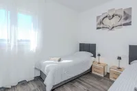 Villa Tonina