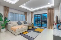 Southern Peak Pool Villa Huay Yai Pattaya Hôtels à : Huai Yai