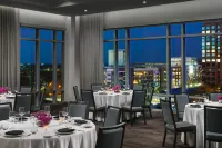 AC Hotel Raleigh Downtown - Breakfast