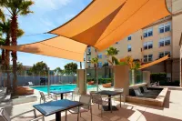Aloft Silicon Valley - Pools