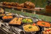Oasis Lanz Beach Mate - breakfast