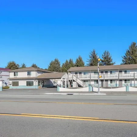 Super 8 by Wyndham Crescent City