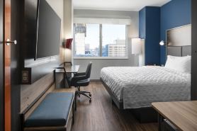 Tru by Hilton Denver Downtown Convention Center