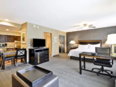 ホームウッド スイーツ バイ ヒルトン サウジントン コネチカット サウシングトンのホテル